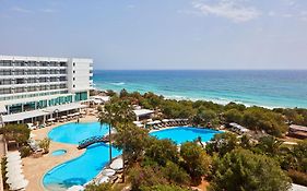 Grecian Bay